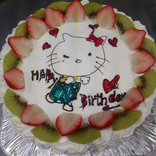 幸野屋のデコレーションケーキ（キティちゃん）