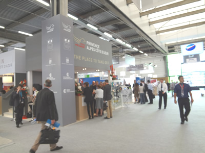 パリ航空ショー2013　会場内の様子2