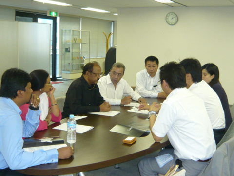 国内企業とのミーティング