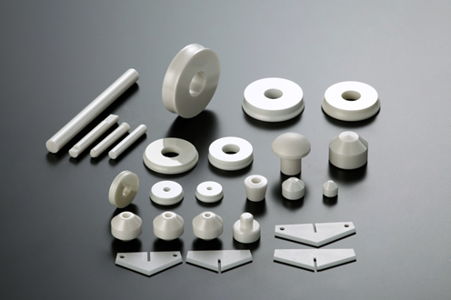 医療機器用部品（ジルコニアセラミックス）