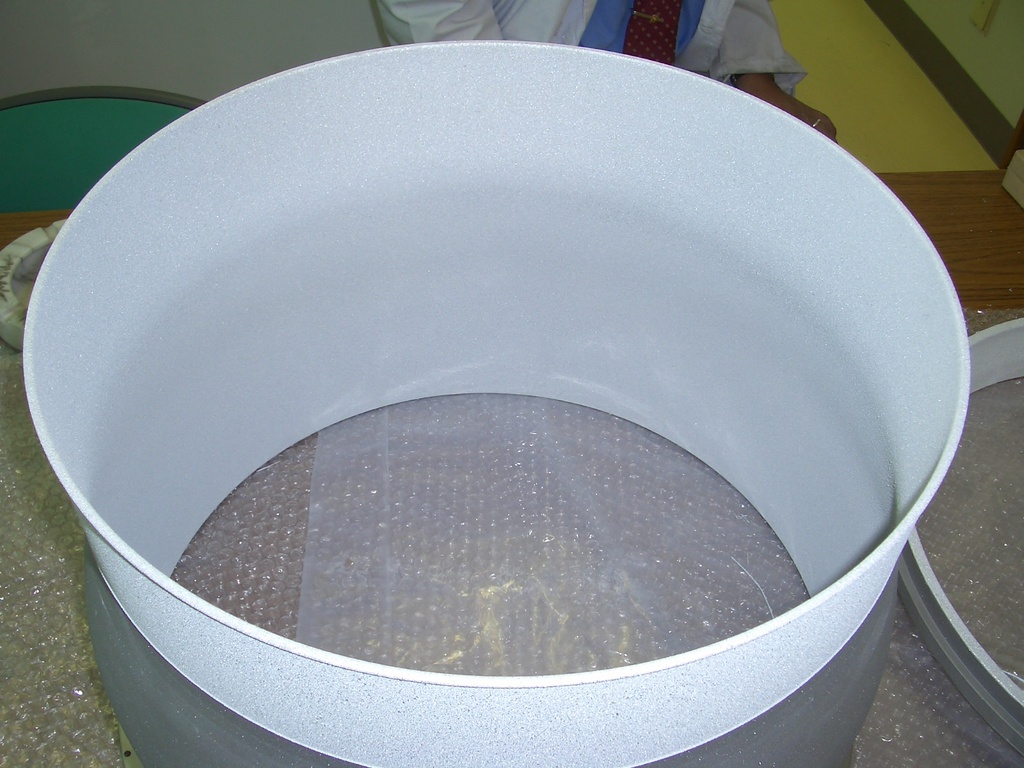 液晶製造装置部材への溶射加工