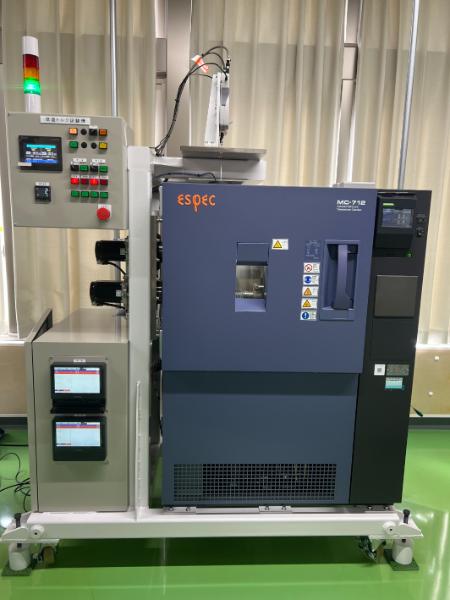 試験機・検査機ページに「低温トルク試験機」を追加しました
